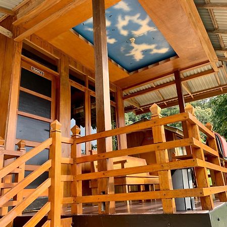 Bagoes View Cottages Maninjau Kültér fotó